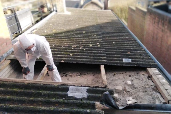 Pand86 totaalrenovatie - asbest verwijderen
